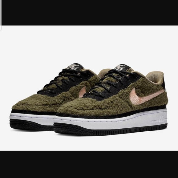 Nike Air Force 1 Low Shearling - Picture 2 of 6